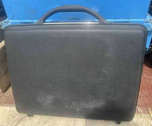 Vintage black samsonite hard - black,