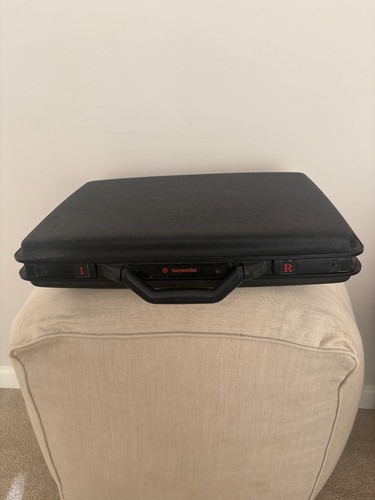 Samsonite hard shell - samsonite,