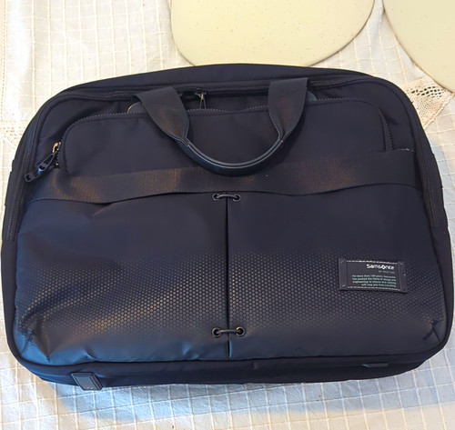 Samsonite black nylon laptop - black,